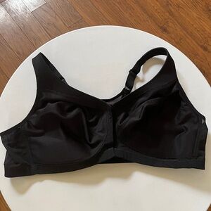 Glamorise Black Wireless Comfort Bra. Size 48C